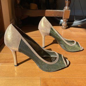 CHARLES DAVID PEEP TOE GOLDEN BRONZE HEELS